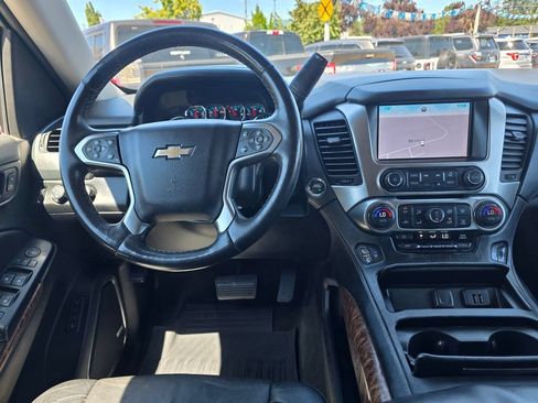 Used 2015 Chevrolet Suburban LTZ AWD/4WD image 11