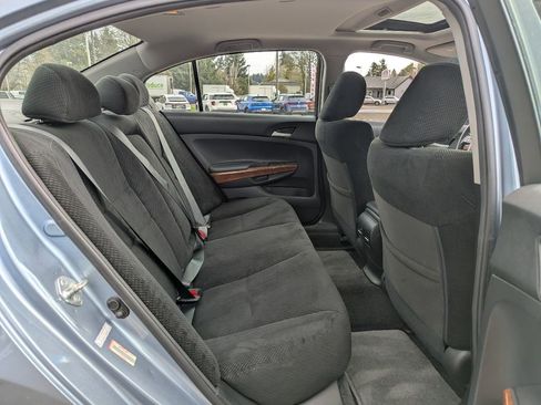 Used 2011 Honda Accord EX image 27