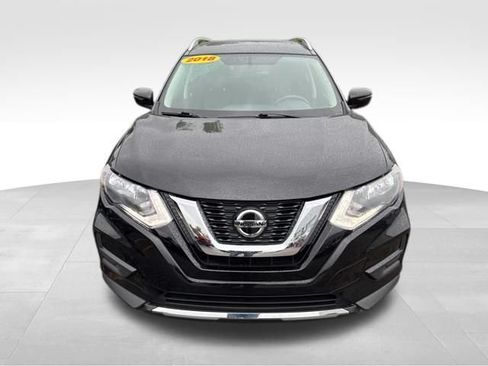 Used 2018 Nissan Rogue SV AWD/4WD image 2