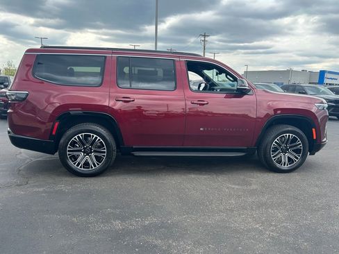 New 2026 Jeep Grand Wagoneer 4WD image 8
