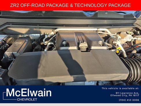 Used 2025 Chevrolet Colorado ZR2 w/ Technology Package AWD/4WD image 34