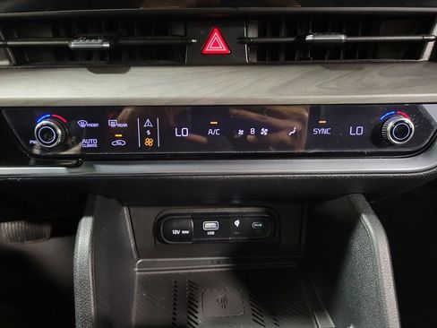 Used 2023 Kia Sportage X-Line w/ X-Line Premium Package AWD/4WD image 19