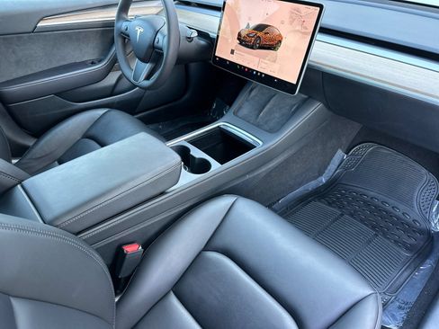 Used 2023 Tesla Model 3 Standard Range RWD image 14
