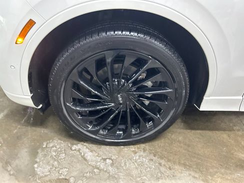 Certified 2023 Lincoln Aviator Reserve w/ Equipment Group 201A AWD/4WD image 30