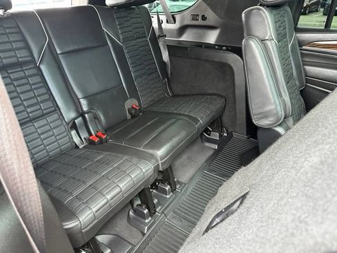 Used 2021 Cadillac Escalade ESV Sport Platinum AWD/4WD image 11