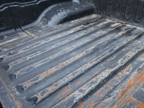 Used 2014 Nissan Frontier SV image 17