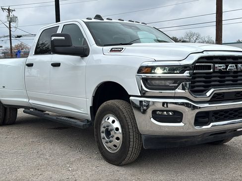 New 2025 RAM 3500 Tradesman image 3