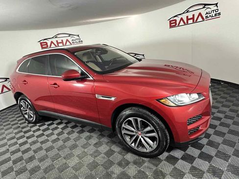 Used 2020 Jaguar F-PACE Premium image 11