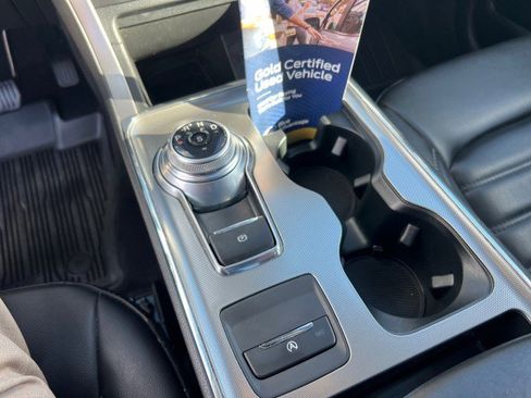 Certified 2022 Ford Edge SEL w/ Convenience Package image 13