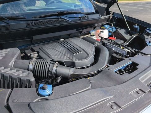 New 2026 GMC Acadia Denali w/ Super Cruise Package image 33