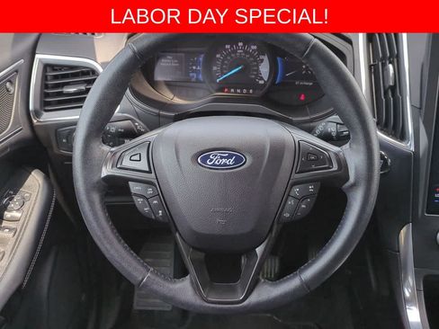 Used 2022 Ford Edge Titanium w/ Equipment Group 301A AWD/4WD image 21