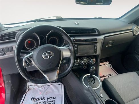 Used 2014 Scion tC image 4