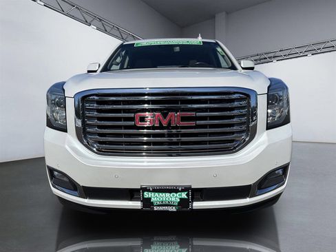 Used 2018 GMC Yukon SLT w/ Premium Edition image 9