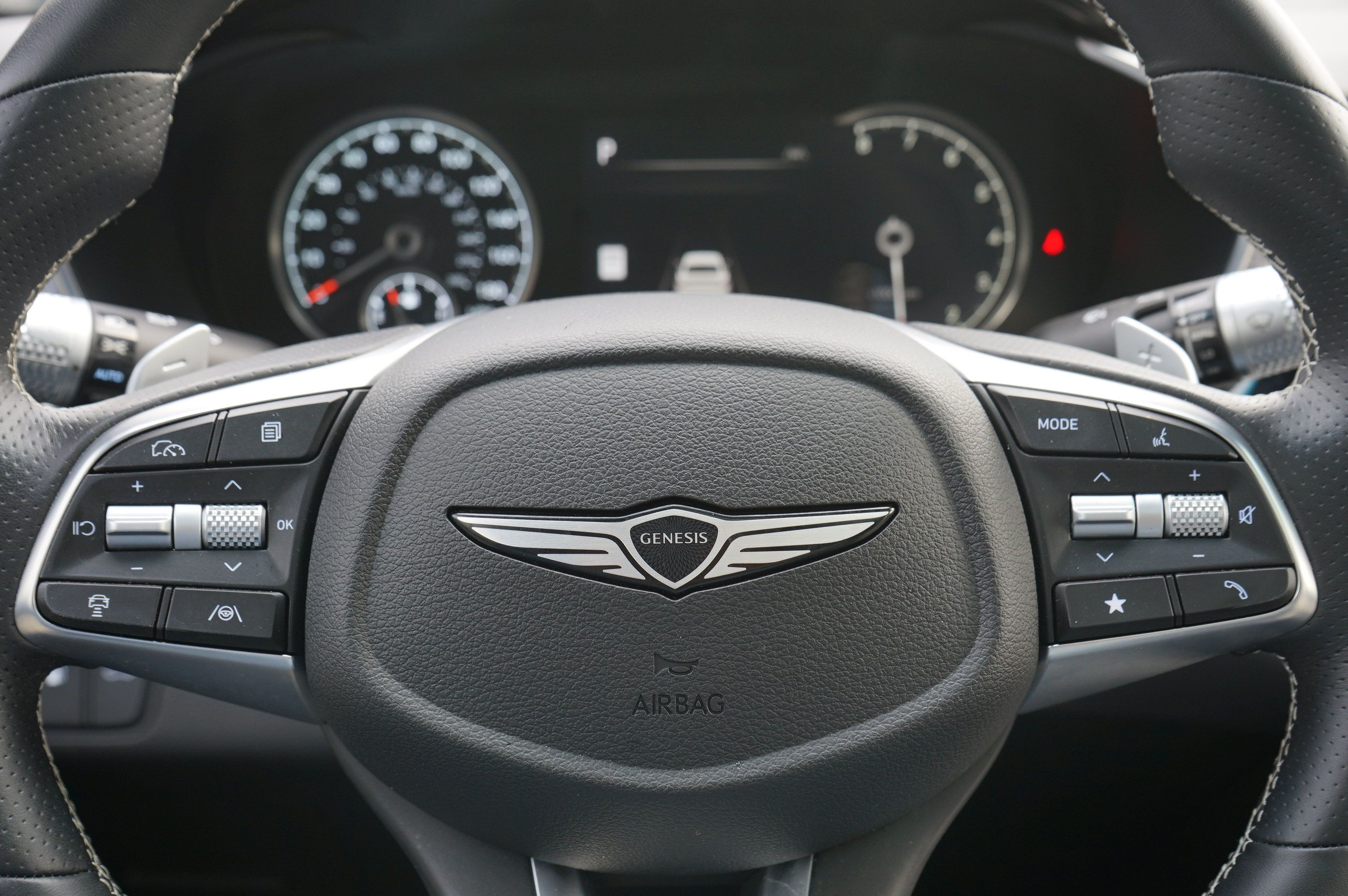 Used 2025 Genesis G70 2.5T w/ Sport Prestige Package RWD image 35