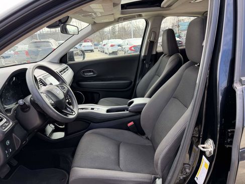 Used 2019 Honda HR-V EX image 13