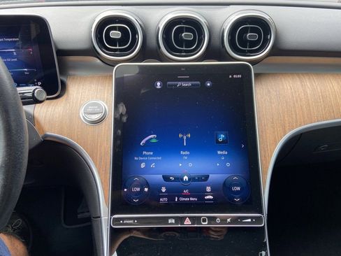 Certified 2022 Mercedes-Benz C 300 4MATIC Sedan image 15