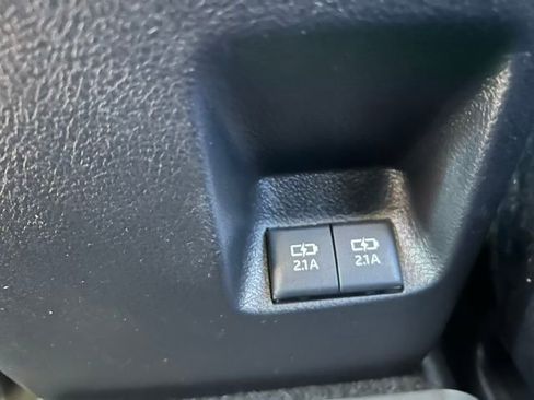 Used 2021 Toyota 4Runner Venture image 21