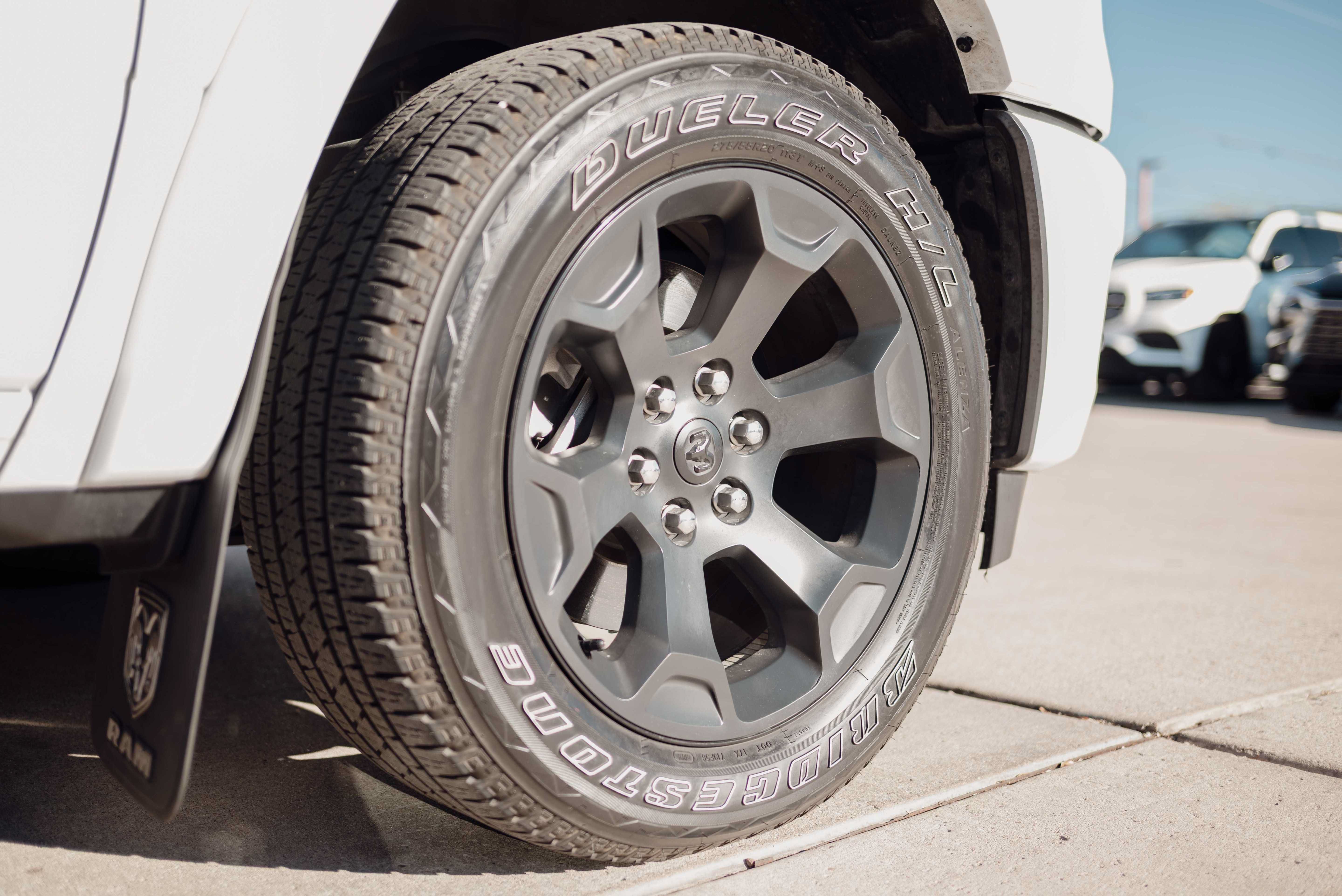 Used 2025 RAM 1500 Big Horn AWD/4WD image 16