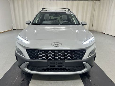 Used 2023 Hyundai Kona SEL w/ Convenience Package image 3