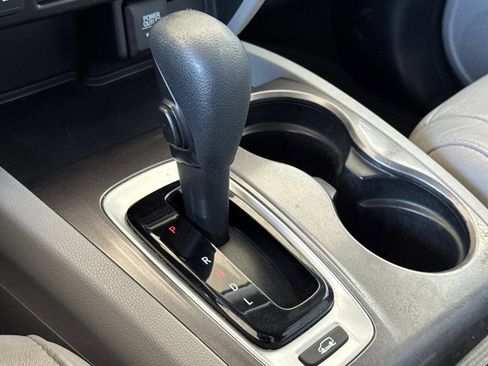 Used 2017 Honda Pilot EX-L image 19