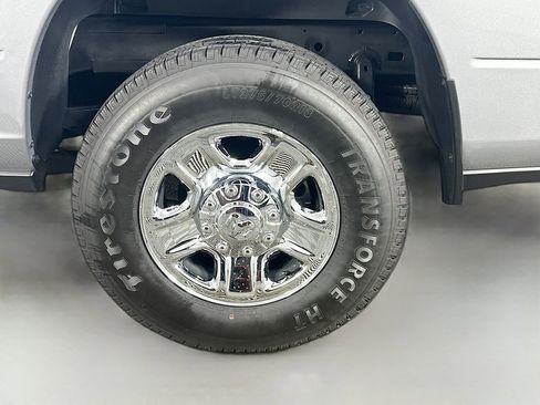 Used 2024 RAM 2500 Tradesman w/ Chrome Appearance Group image 33