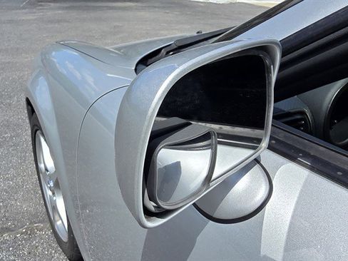 Used 2001 Toyota MR2 image 13