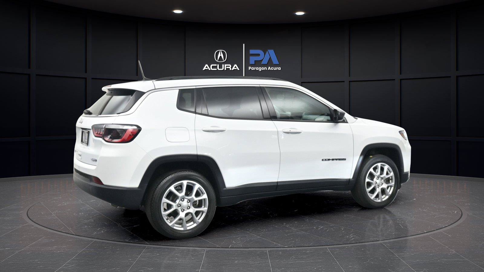 Used 2023 Jeep Compass Latitude AWD/4WD image 28