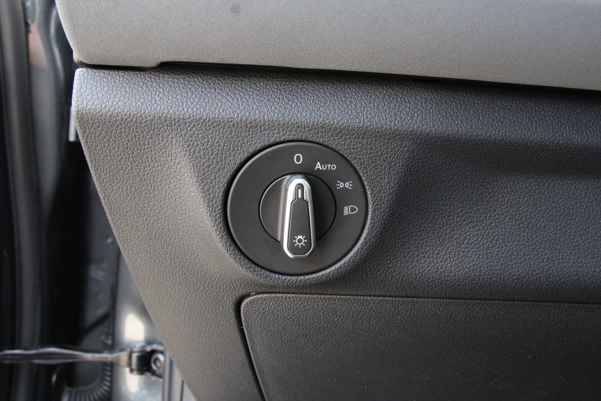 Certified 2026 Volkswagen Jetta SE FWD image 16