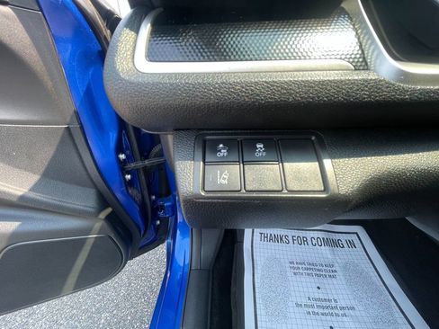 Used 2019 Honda Civic Sport image 12