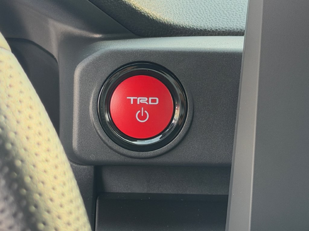 Used 2026 Toyota Tacoma TRD Off-Road AWD/4WD image 17