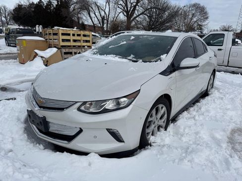 Used 2016 Chevrolet Volt Premier w/ Driver Confidence Package image 7