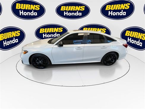 Certified 2025 Honda Civic Sport image 5