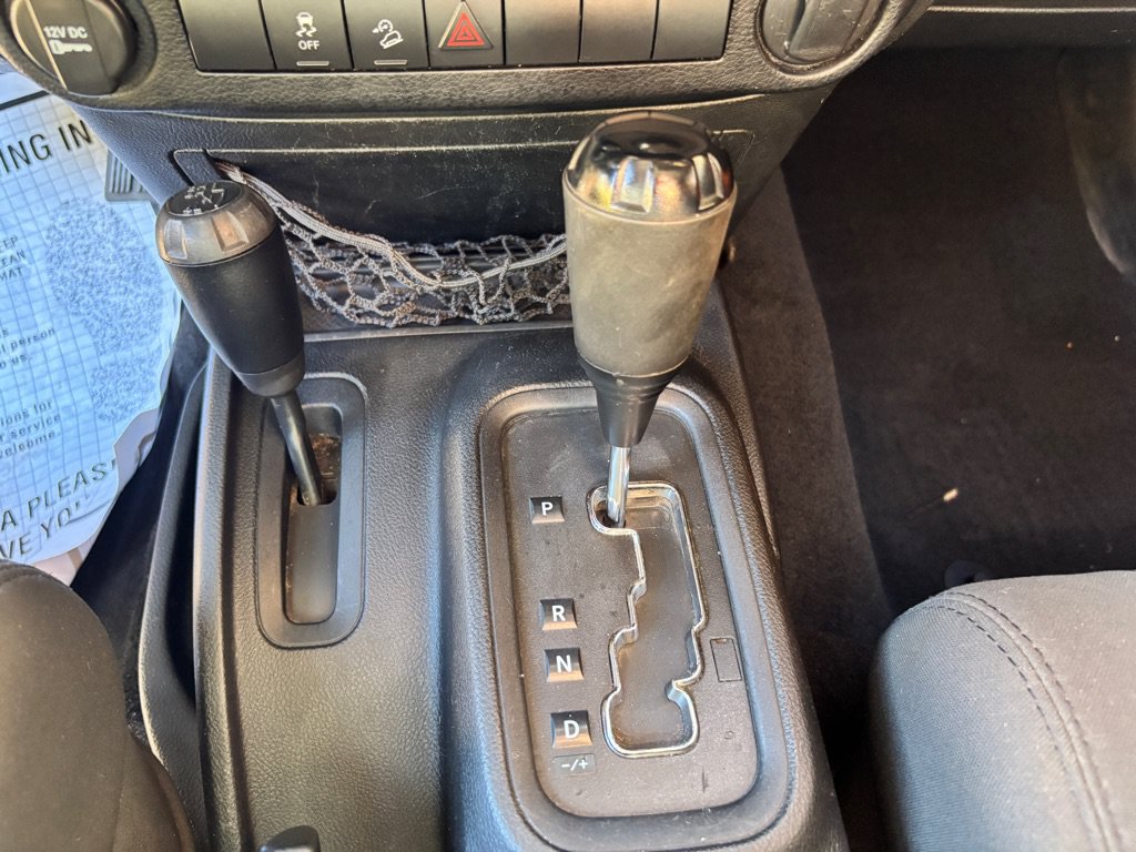 Used 2012 Jeep Wrangler Sport AWD/4WD image 12