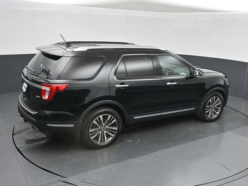 Used 2018 Ford Explorer Platinum AWD/4WD image 43