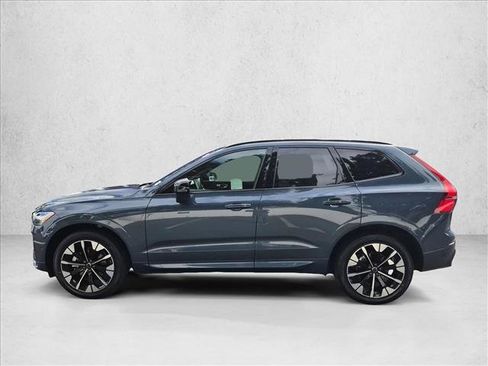 Used 2026 Volvo XC60 B5 Plus w/ Protection Package Premier AWD/4WD image 9
