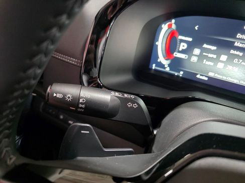 New 2026 Nissan Pathfinder Platinum image 31