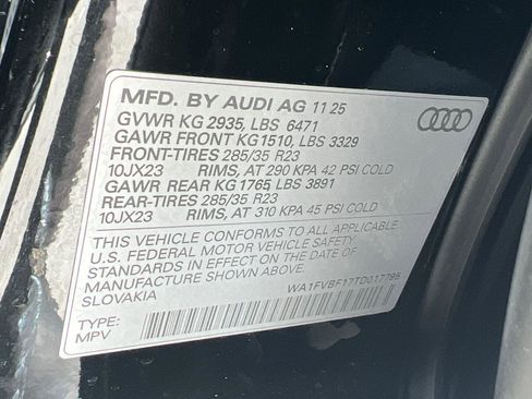 New 2026 Audi Q8 Prestige image 26