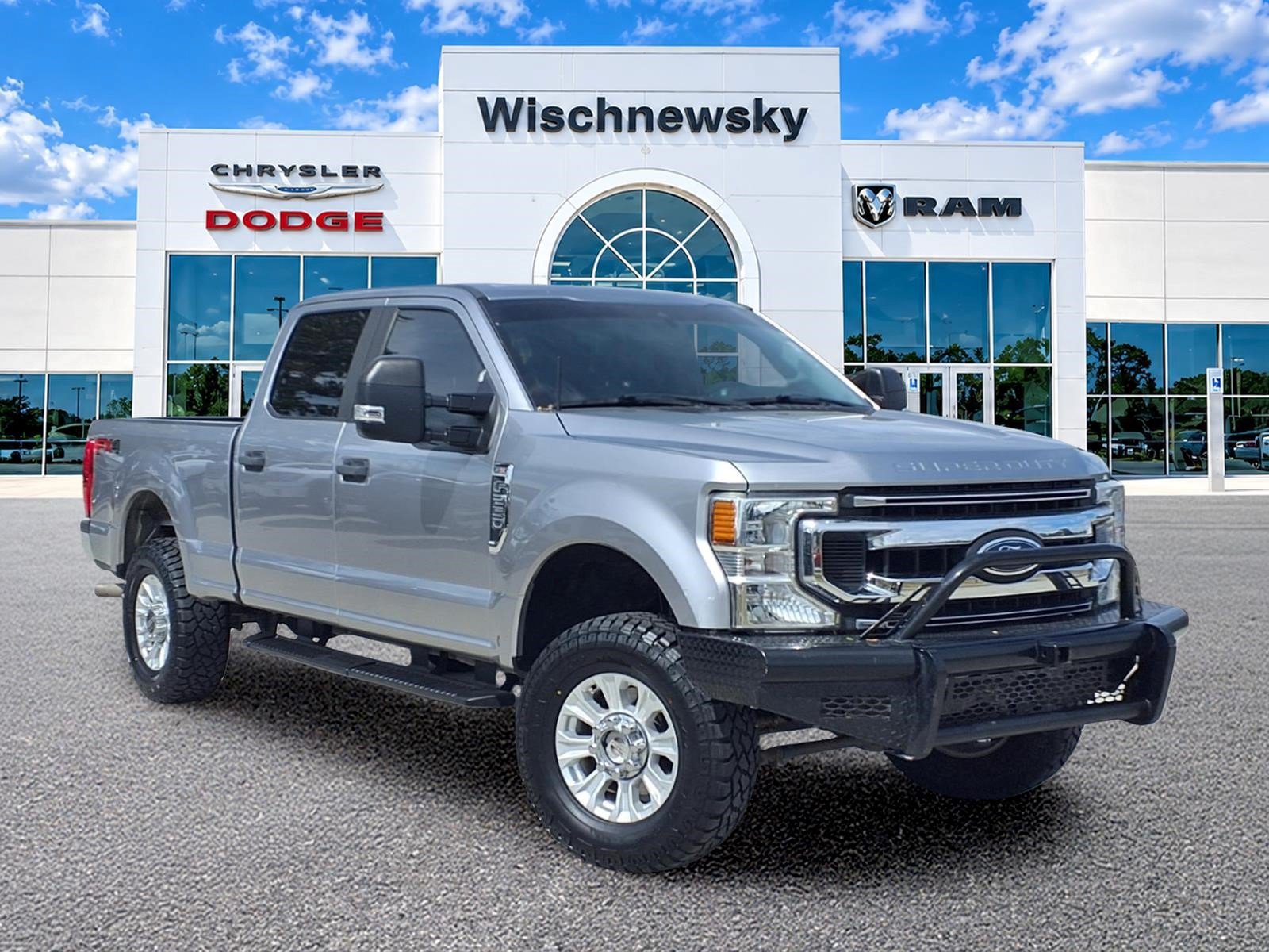 Used 2020 Ford F250 XL w/ STX Appearance Package AWD/4WD image 1