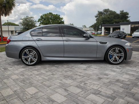 Used 2013 BMW M5 RWD image 9