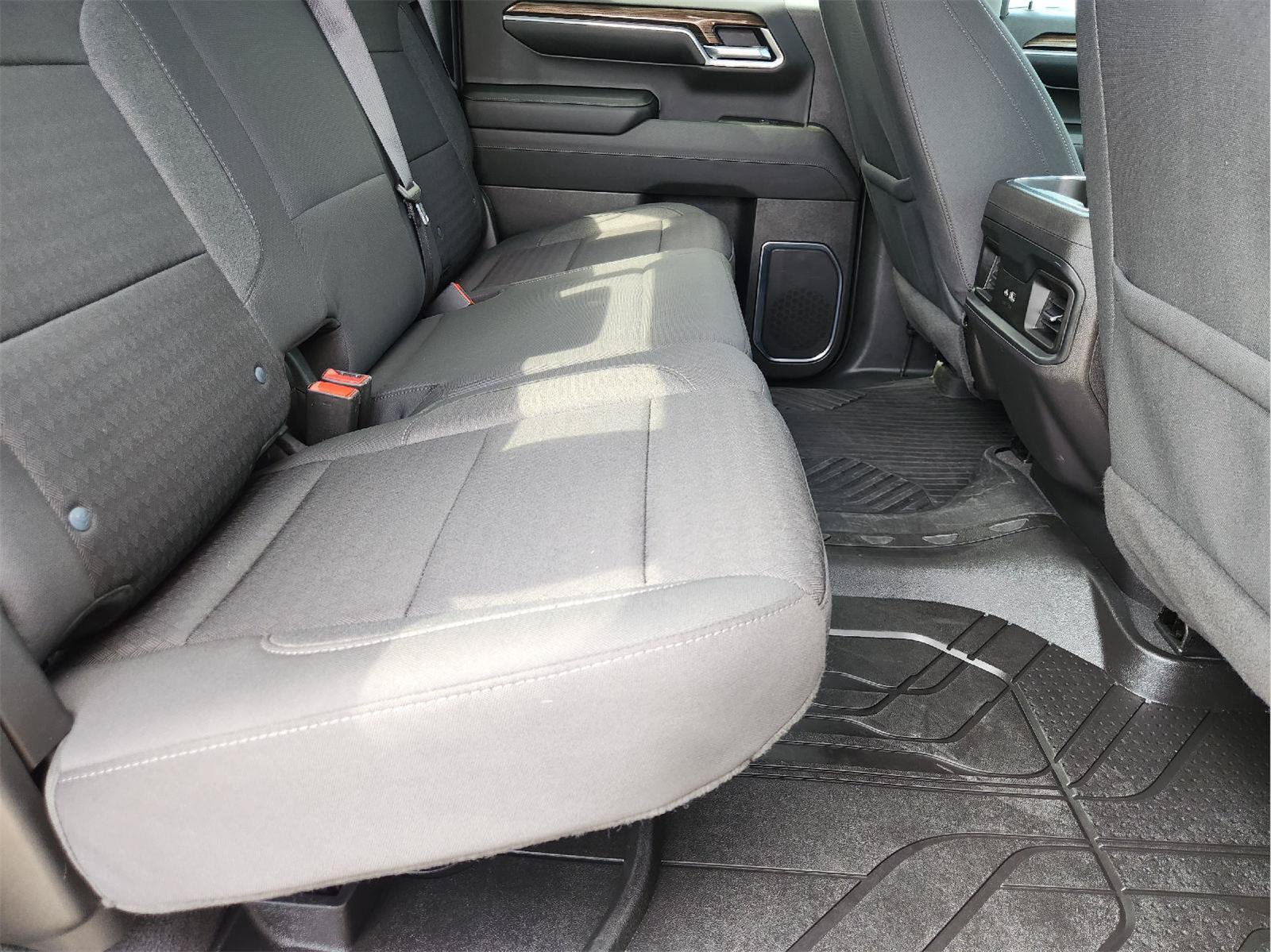 Certified 2024 Chevrolet Silverado 1500 LT w/ Texas Edition Plus RWD image 32