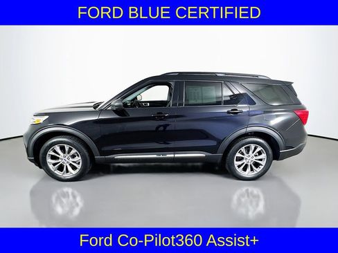 Certified 2022 Ford Explorer XLT w/ Equipment Group 202A image 8