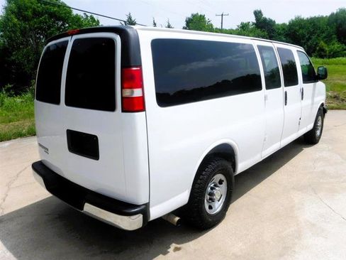 Used 2012 Chevrolet Express 3500 LT w/ LT Preferred Equipment Group RWD image 7
