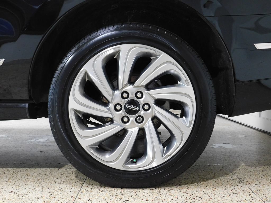 Used 2024 Lincoln Navigator Reserve w/ Equipment Group 201A AWD/4WD image 95