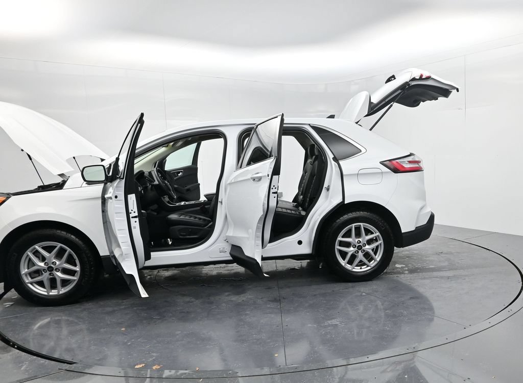 Used 2024 Ford Edge SEL AWD/4WD image 65
