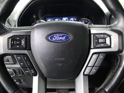 Used 2021 Ford Expedition Platinum image 45
