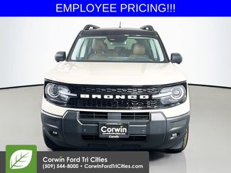 New 2025 Ford Bronco Sport Outer Banks w/ Outer Banks Tech Package+ AWD/4WD video 4
