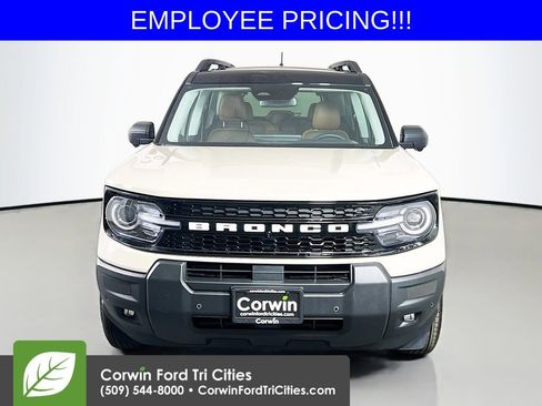 New 2025 Ford Bronco Sport Outer Banks w/ Outer Banks Tech Package+ AWD/4WD image 4