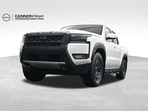 New 2026 Nissan Frontier Pro-X w/ Pro-X Convenience Package RWD image 9