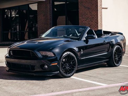 Used 2013 Ford Mustang Shelby GT500 image 35