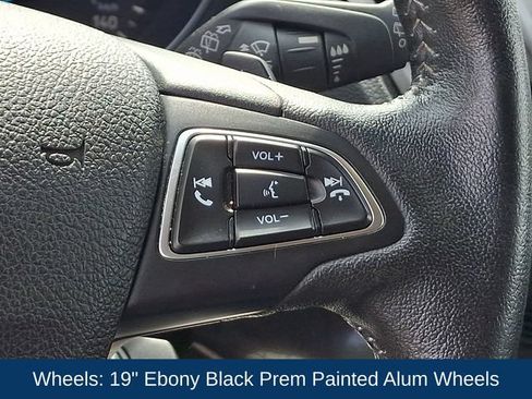 Used 2017 Ford Escape SE w/ SE Sport Appearance Package AWD/4WD image 8